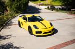 Porsche 718 Cayman GT4 2016 года